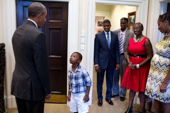 four-year-old_malik_hall_greets_president_obama